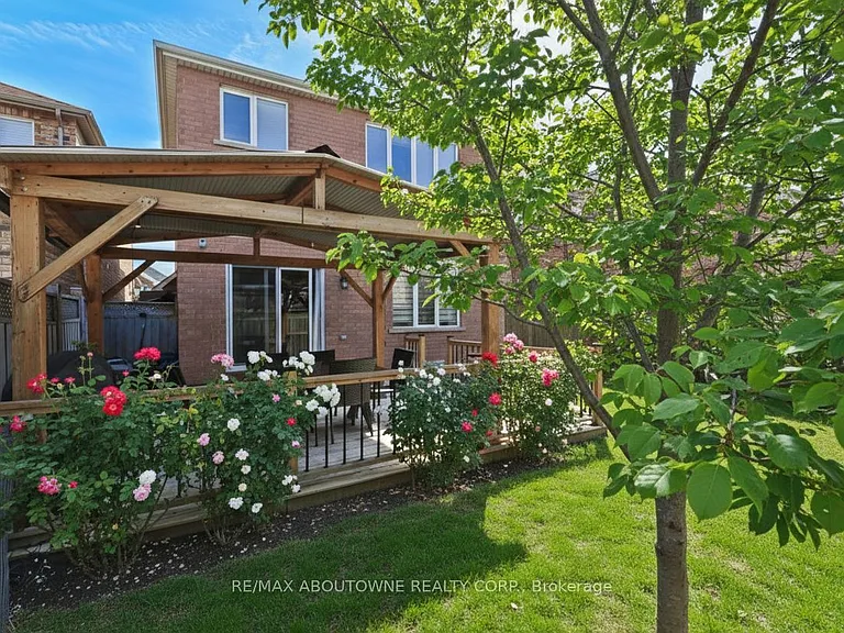 3339 Ruth Fertel Dr #UPPER — Photo 2