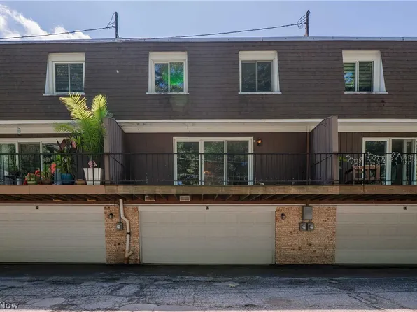 6478 State Rd APT G12, Parma, OH 44134