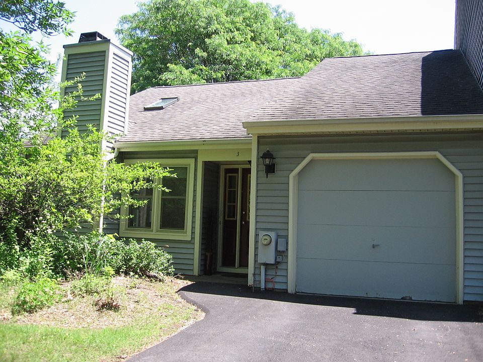 1st image of 3 Cromwell Dr