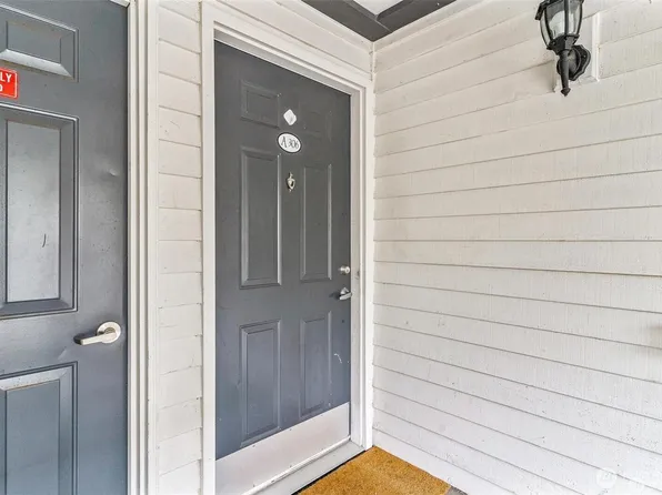 15415 W 35th Avenue W #A306, Lynnwood, WA 98087