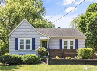 627 W Sterns Rd, Temperance, MI 48182