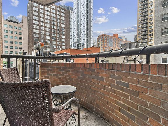 5th image of 157 E 32nd St APT 6C