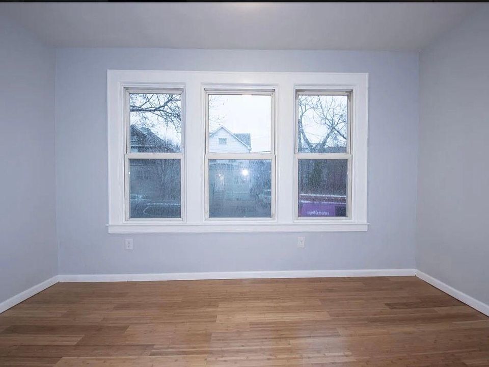 2nd image of 230 Goldsmith Ave APT 2