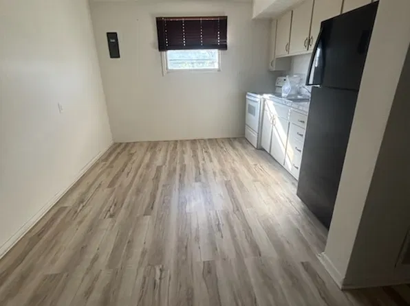 962 30th Ave APT 1, Columbus, NE 68601