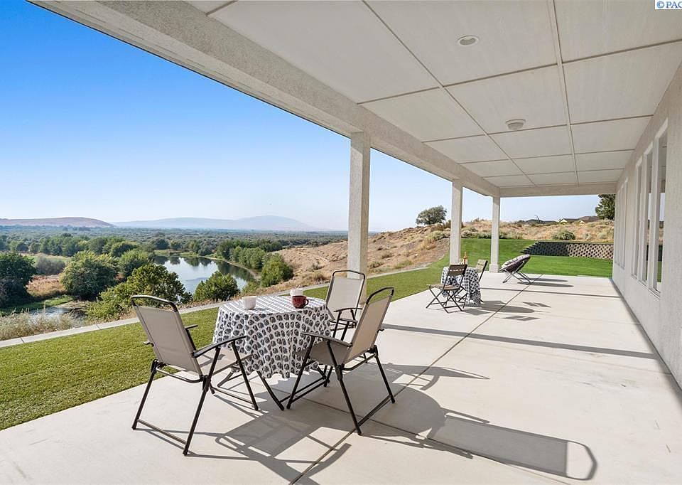 3112 Bluffs Dr, Richland, WA 99354 Zillow