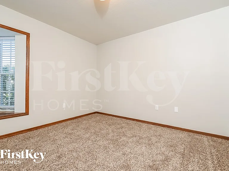 5349 Montserrat Dr — Photo 16