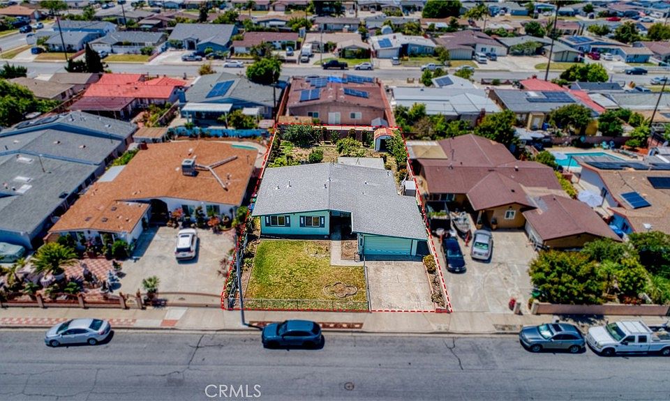 1st image of 13641 Yosemite Dr