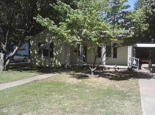 125 Cardinal Dr, Forrest City, AR 72335