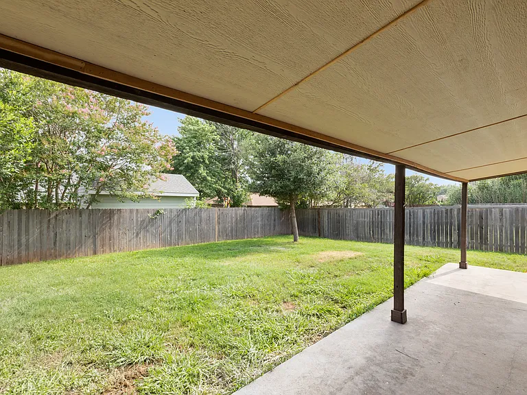 6728 Fair Meadows Dr — Photo 17
