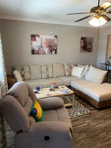 630 Layne Blvd APT 206, Hallandale Beach, FL, 33009