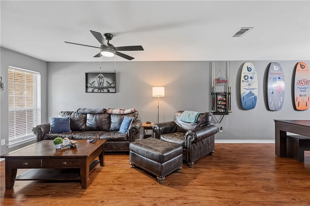 Building Photo - 3766 Oldenburg Ln