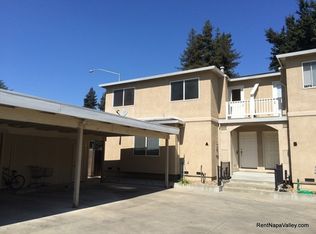 1790 E St APT A, Napa, CA 94559