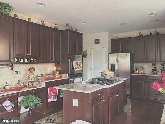 2nd image of 3797 Maryalice Pl