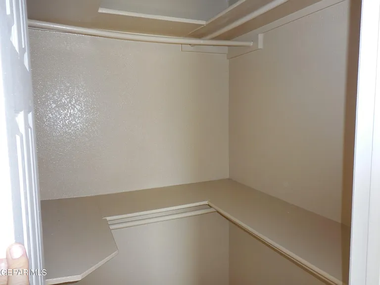 10005 Chick A Dee St — Photo 17