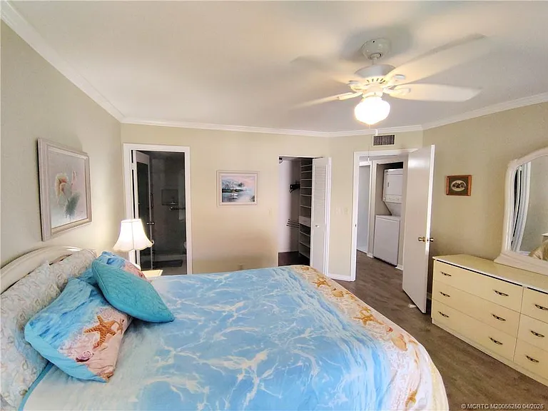 511 SW South River Dr #207 — Photo 18