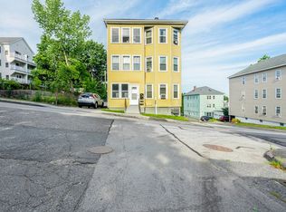 42 Adams St, Worcester, MA 01604