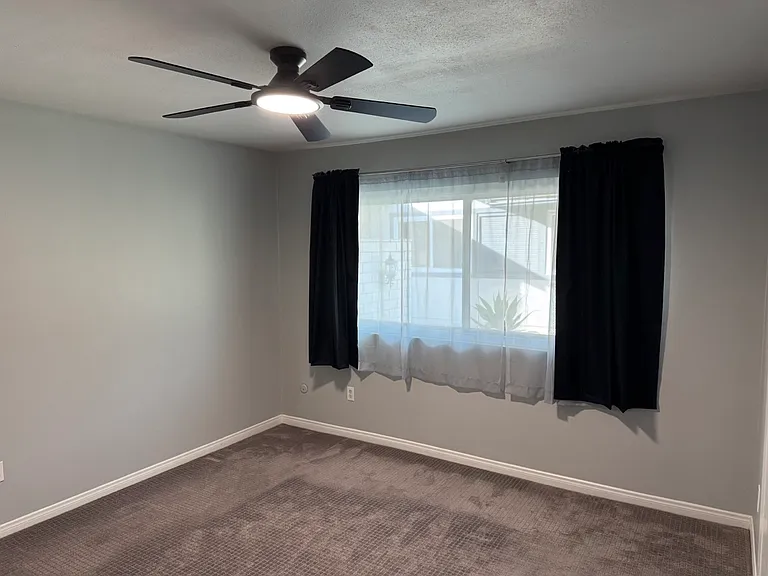 340 Pacific St — Photo 4