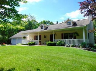 W5769 Robinson Rd, Tomahawk, WI 54487