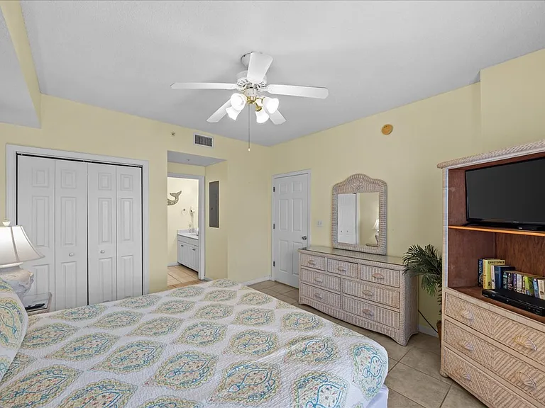 1200 Scenic Gulf Dr #B805 — Photo 17