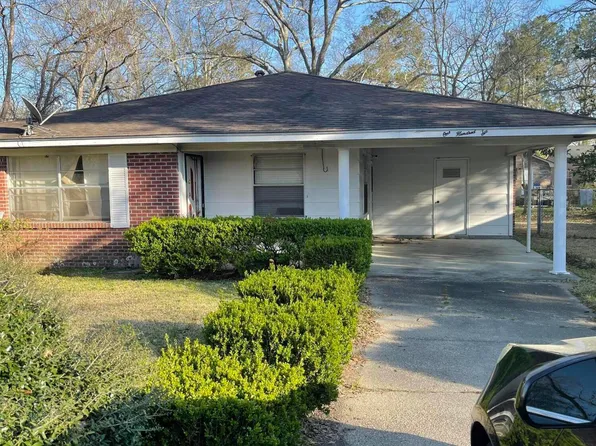 106 Ashford Cir, Hattiesburg, MS 39401