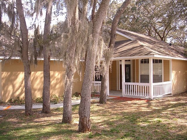 1st image of 1591 Pine