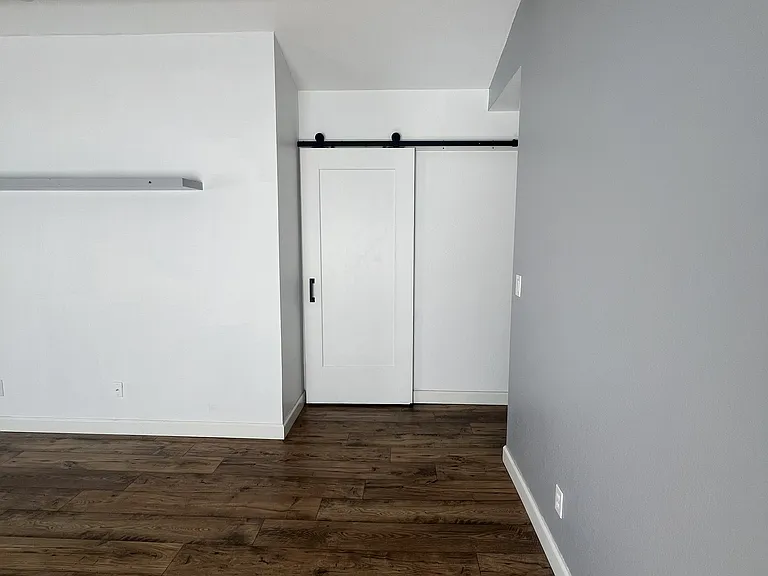 6103 N Stevens St — Photo 24