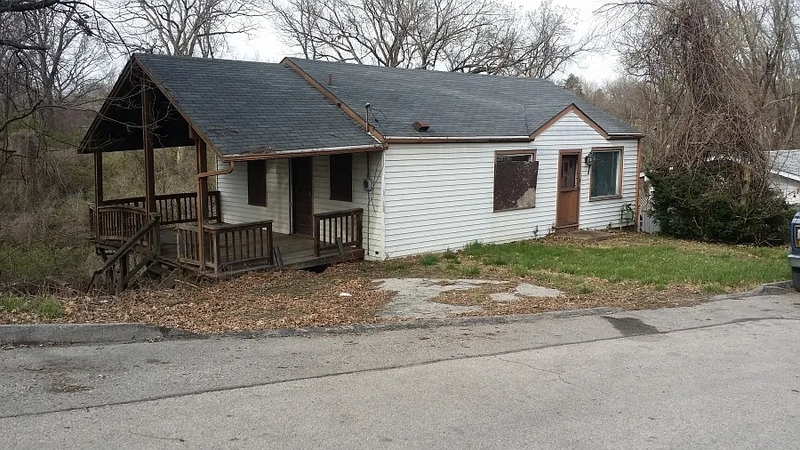 317 Midridge Dr photo 1