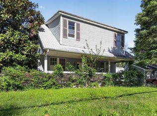 629 Royal Heights Rd, Belleville, IL 62226