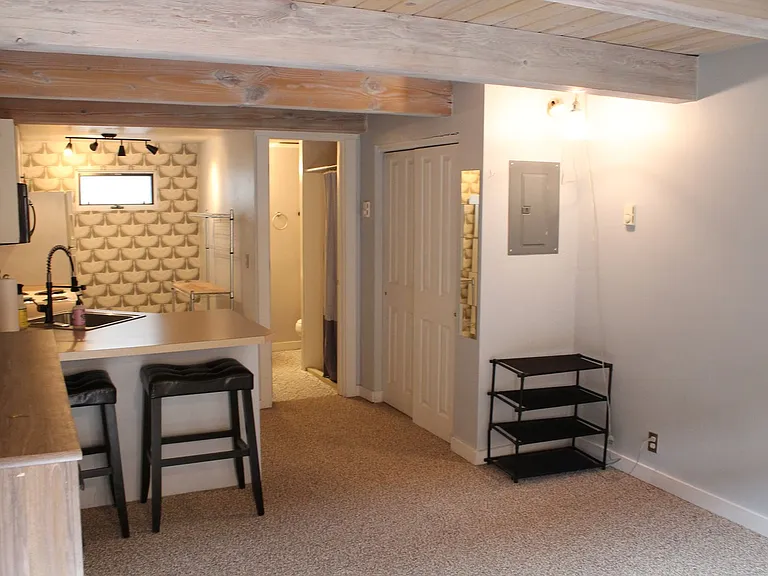 914 Waters Ave #6 — Photo 3