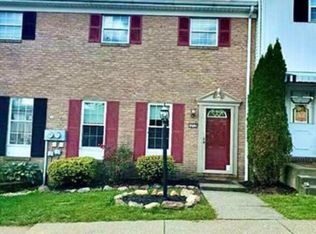 4214 Mohican Dr, Schnecksville, PA 18078