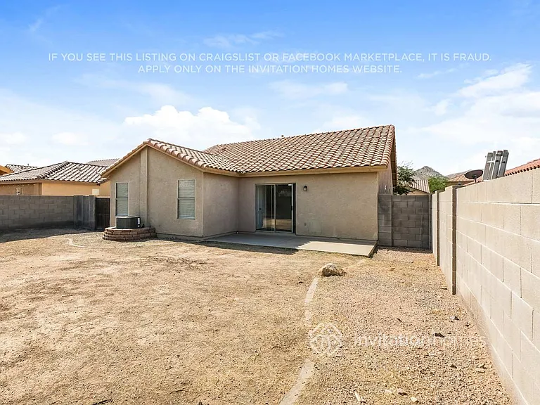 114 E Beth Dr — Photo 16