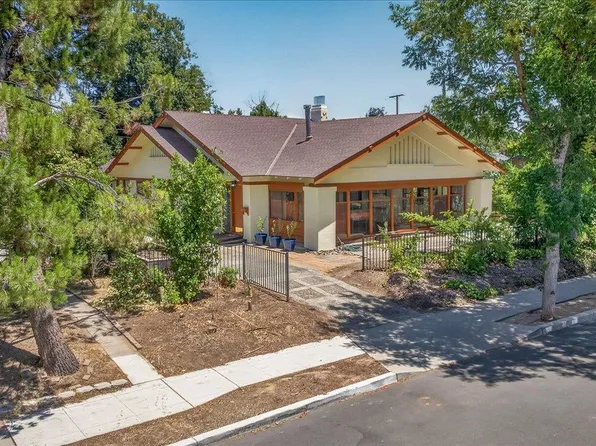 641 E Yale Ave, Fresno, CA 93704