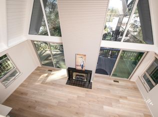 8 San Marino Ct, San Rafael, CA