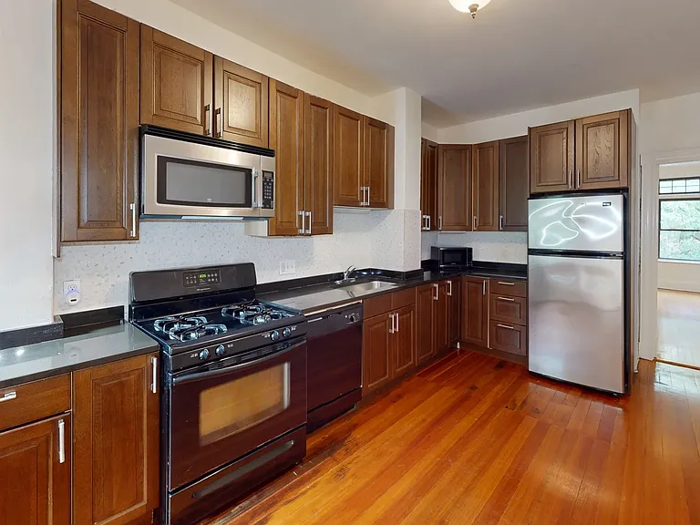 1805 Beacon St #2 — Photo 1