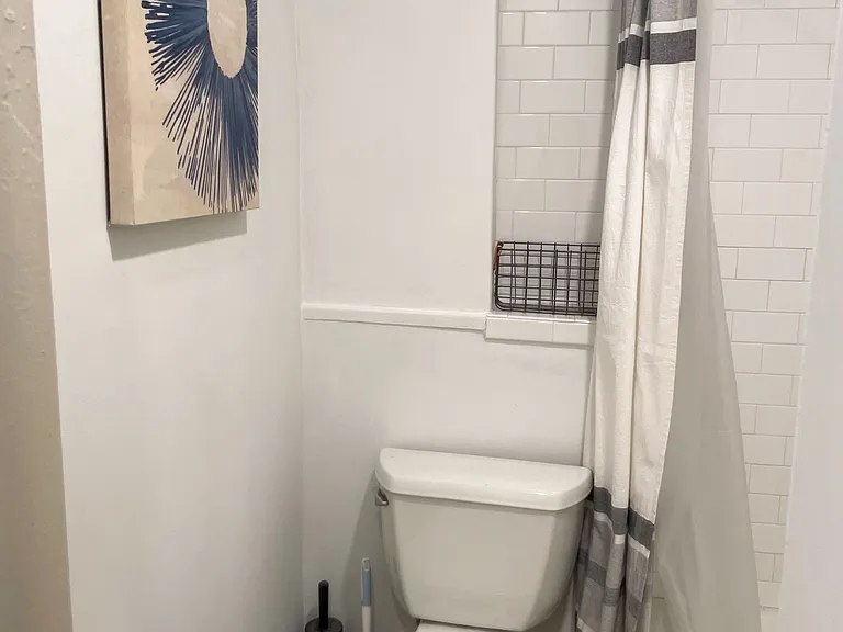 34-35 E Newton St #2 — Photo 5