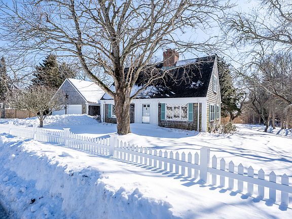 3rd image of 7 Pinefield Lane