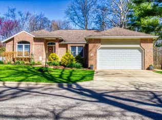 1047 Country Club Dr S, Warsaw, IN 46580