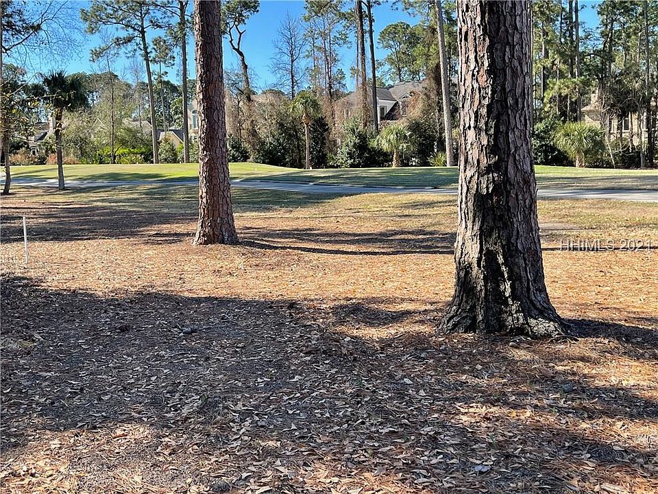 1st image of 31 Wexford Club Dr