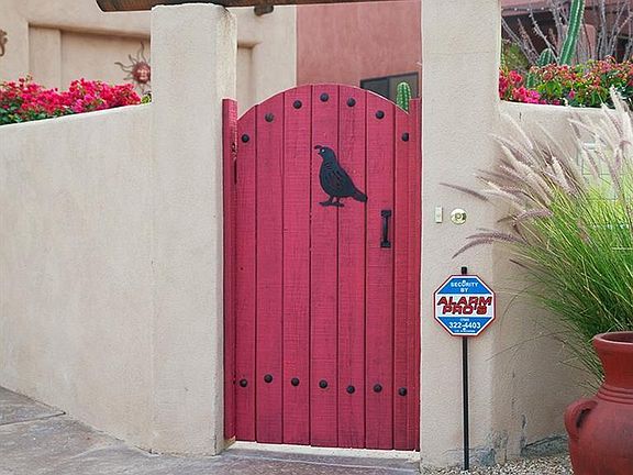 5th image of 54030 Avenida Martinez