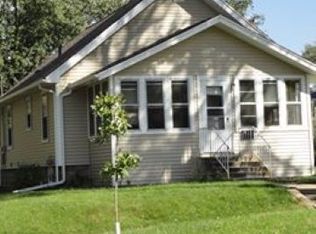 1604 Franklin St, Cedar Falls, IA 50613