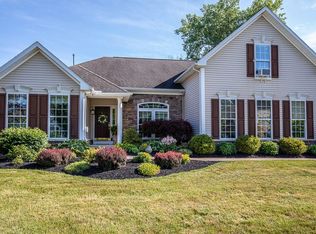 15 Tilsit Way, Webster, NY 14580