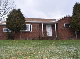 5 Chase Ln, Moundsville, WV 26041