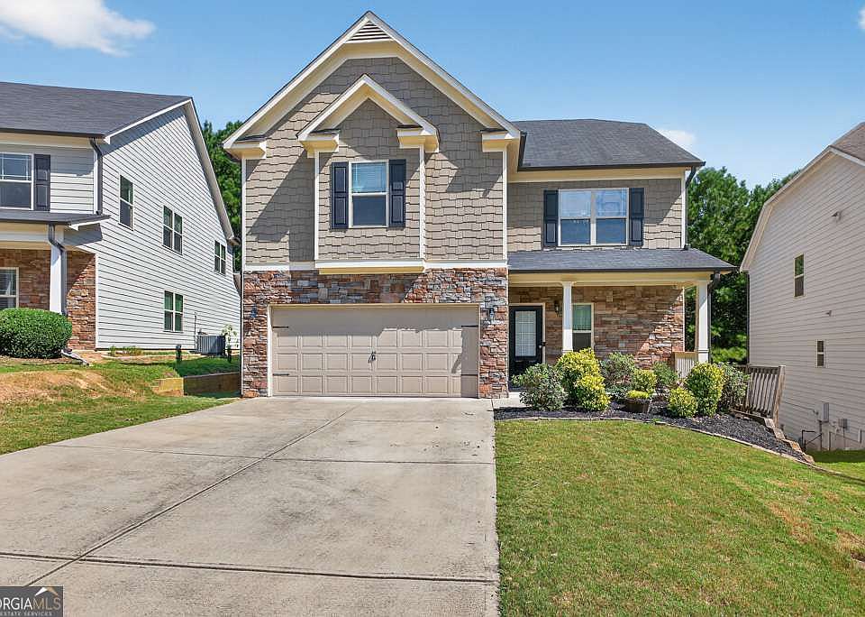 1st image of 484 Crestmont Ln