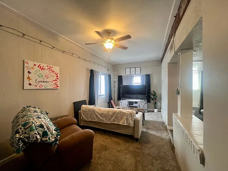 300 Belgrade Ave #401 — Photo 20