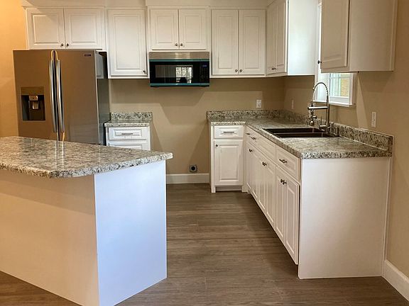 4th image of 48 Box Rd