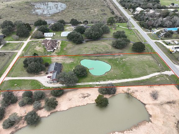 3rd image of 28302 Piney Corners Ln