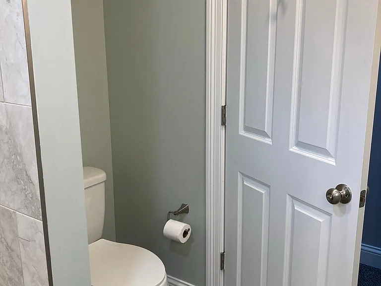 4917 Charlemar Dr — Photo 17