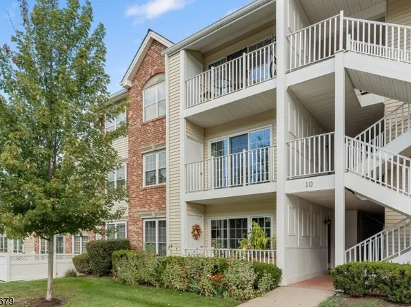 1009 Breckenridge Dr, Branchburg Twp., NJ 08876