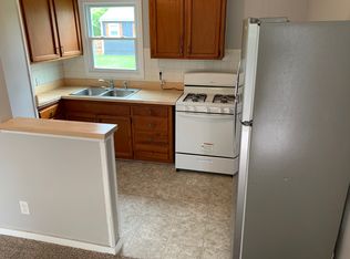 8200 Oak Dr, De Soto, KS 66018