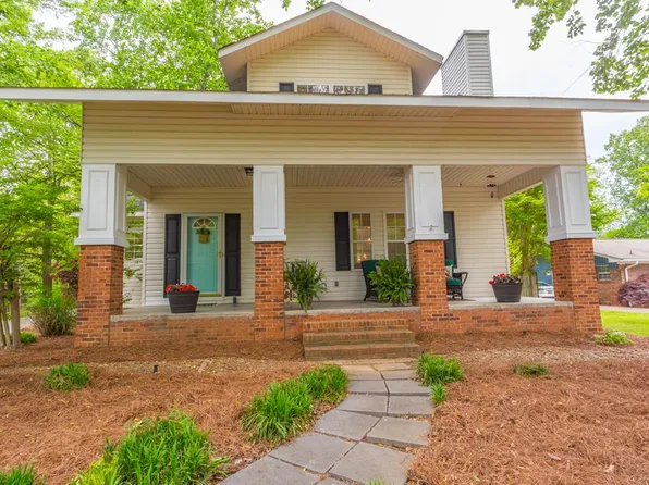 1233 Covie Dr, Dalton, GA 30720